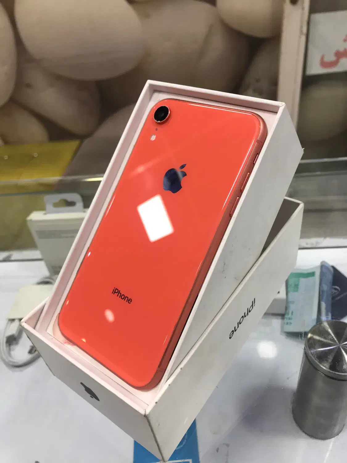 آیفون xr|موبایل|رباطکریم, رباطکریم|دیوار