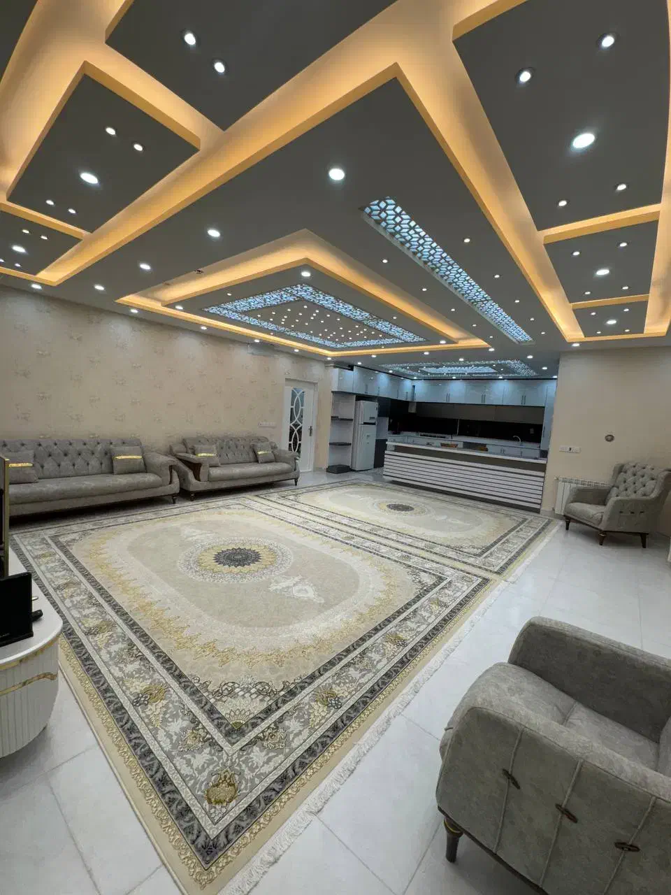 اجاره روزانه/هفتگی/ماهانه آپارتمان ۱۸۰ متری|اجارهٔ کوتاهمدت آپارتمان و سوئیت|بانه, |دیوار