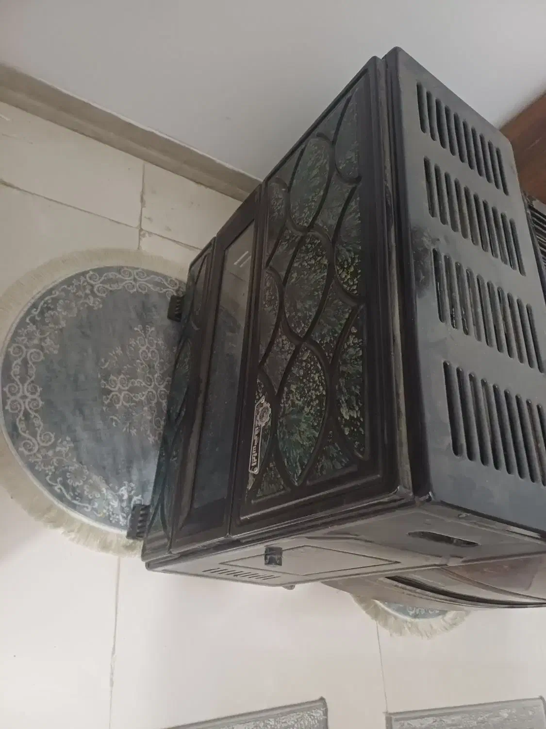 سه عدد بخاری|بخاری، هیتر، شومینه|چهارباغ, |دیوار