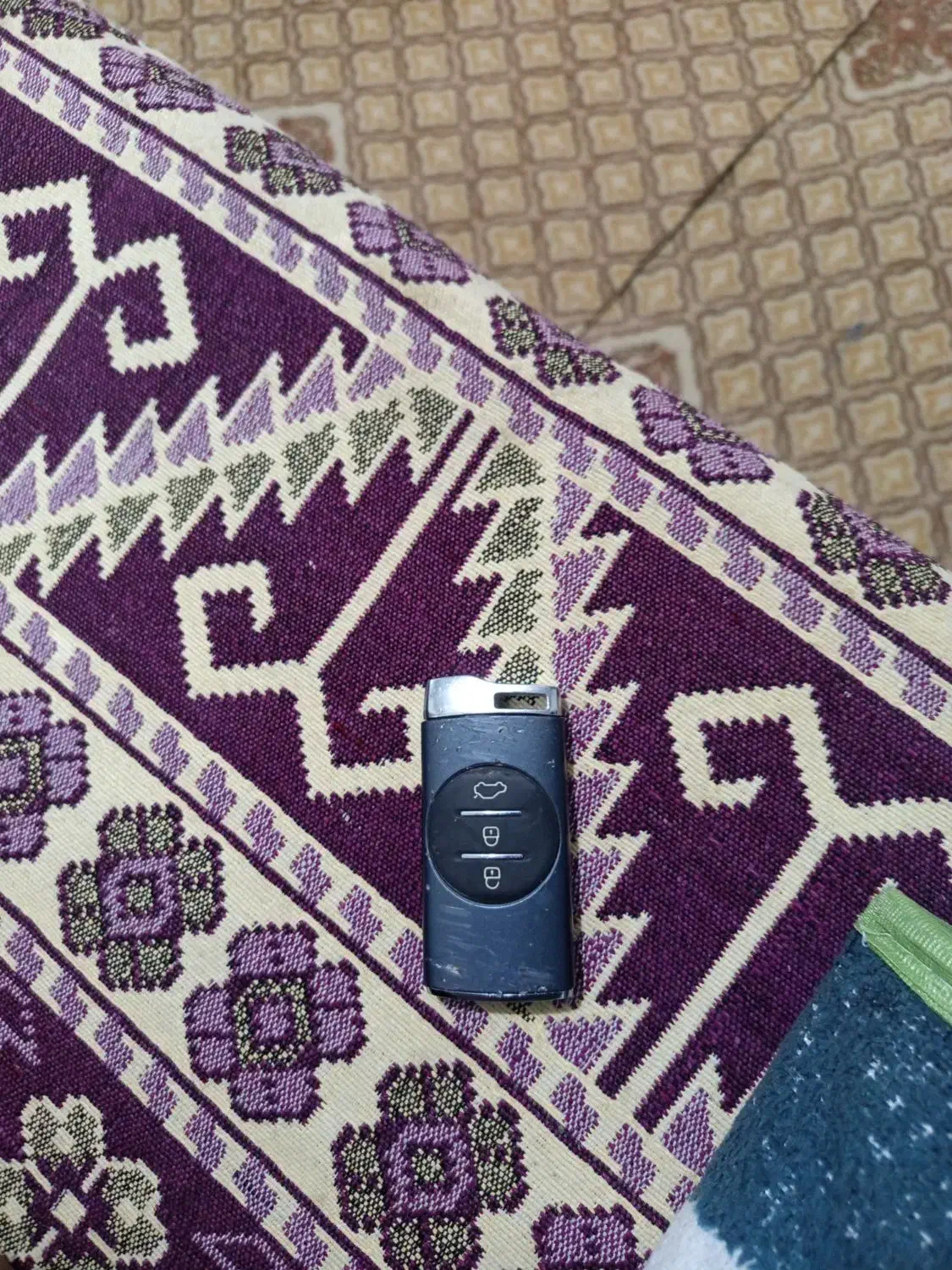 کلید|اشیا|اردبیل, |دیوار