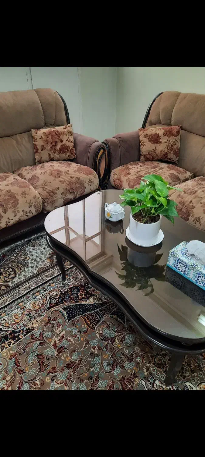 مبلمان ۷ نفره|مبلمان خانگی و میز عسلی|مشهد, خرمشهر|دیوار