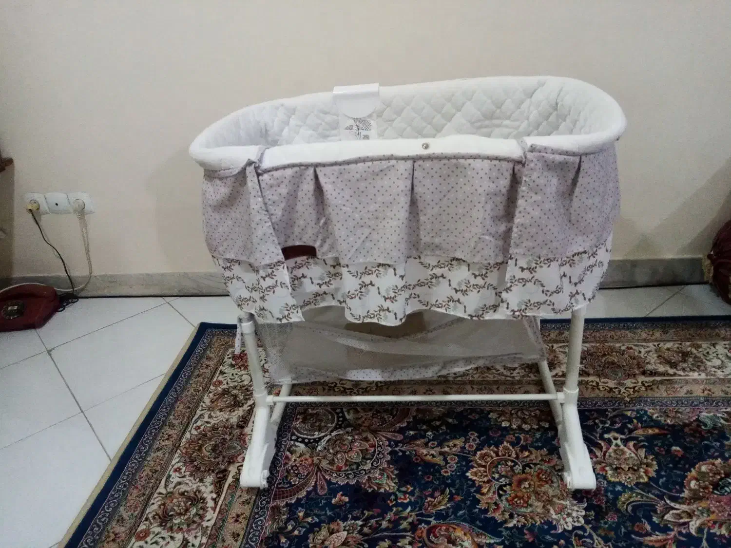 گهواره و روروعک بچه|اسباب و اثاث بچه|محمدشهر, شهرک نگین|دیوار