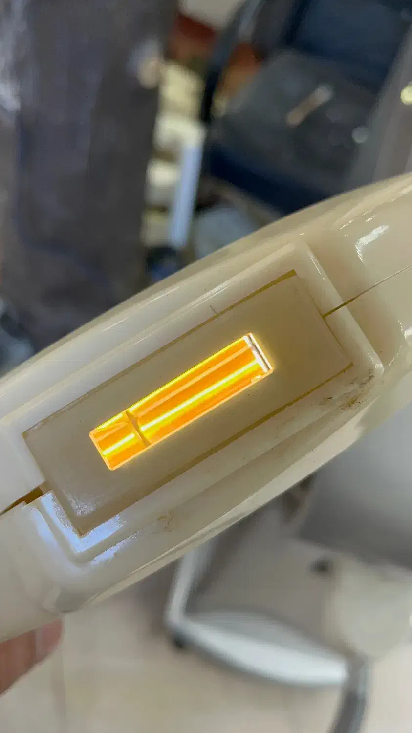 تعمیر تخصصی لیزربار لیزر موهای زائد تجهیزات زیبایی|خدمات پیشه و مهارت|آمل, |دیوار