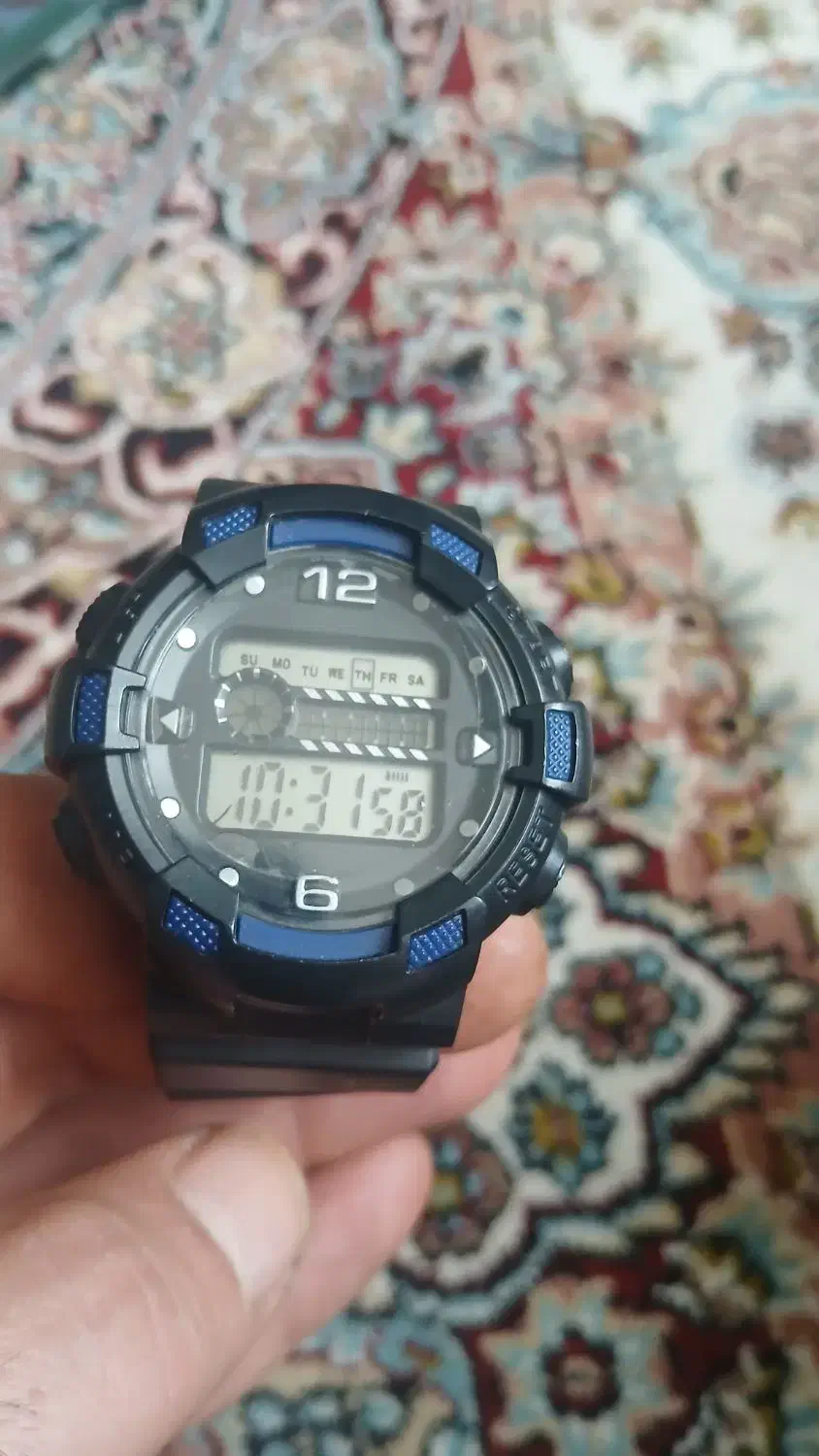 ساعت مچی|ساعت|اراک, |دیوار