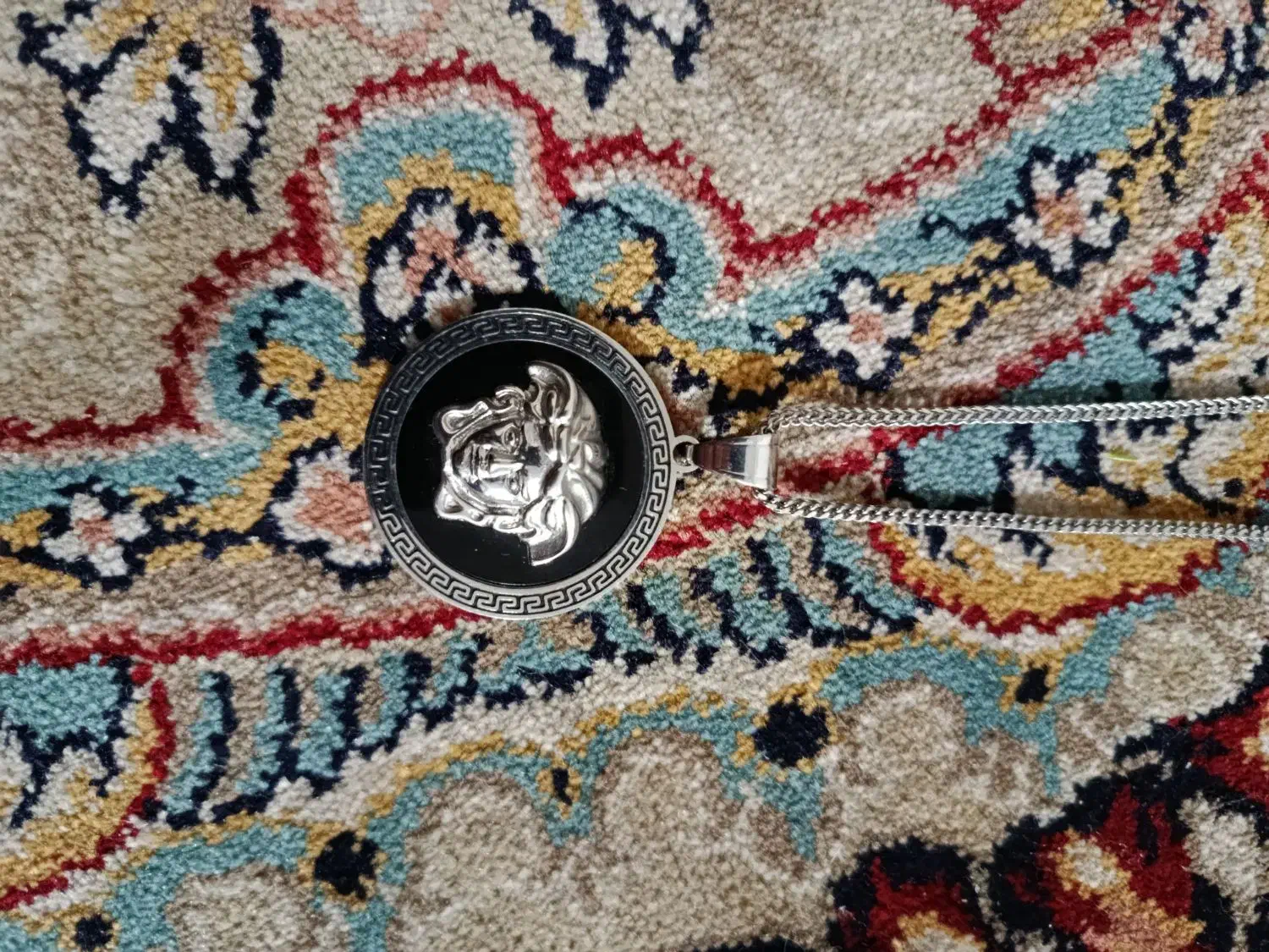 پلاک وزنجیر استیل ورساچی|بدلیجات|مشهد, تلگرد|دیوار