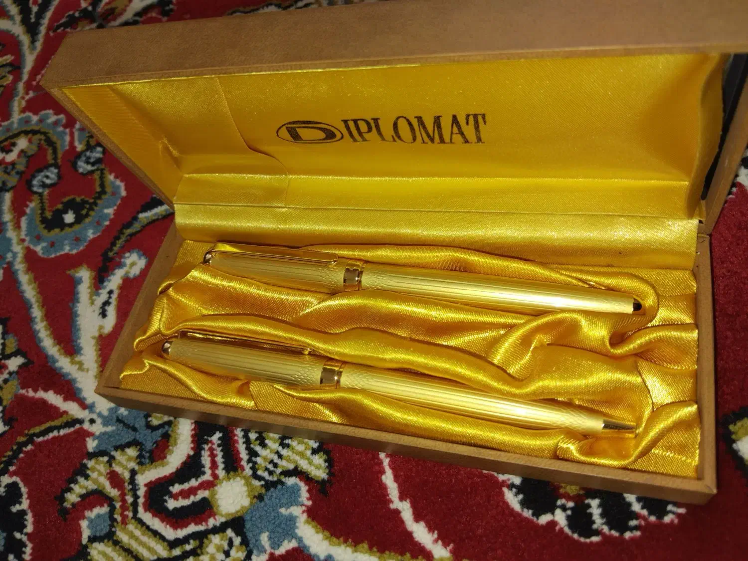 خودنویس و خودکار|لوازم التحریر|پیر سلیمان, |دیوار