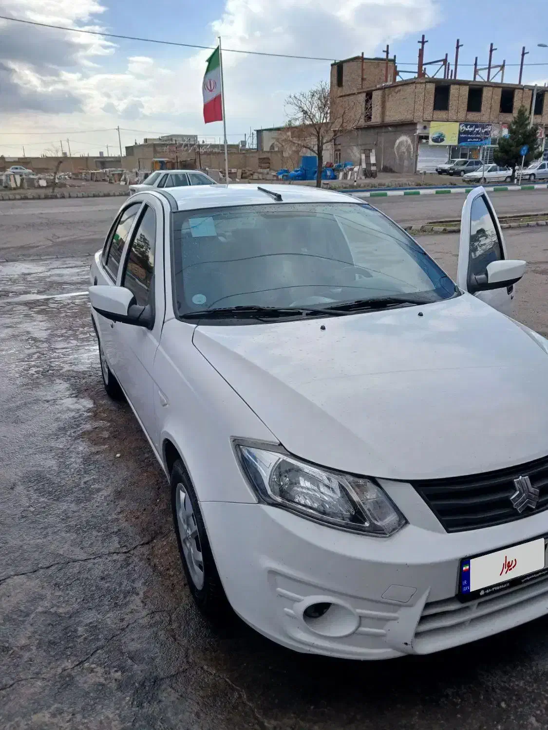 ساینا ۱۴۰۱|خودرو سواری و وانت|تایباد, |دیوار