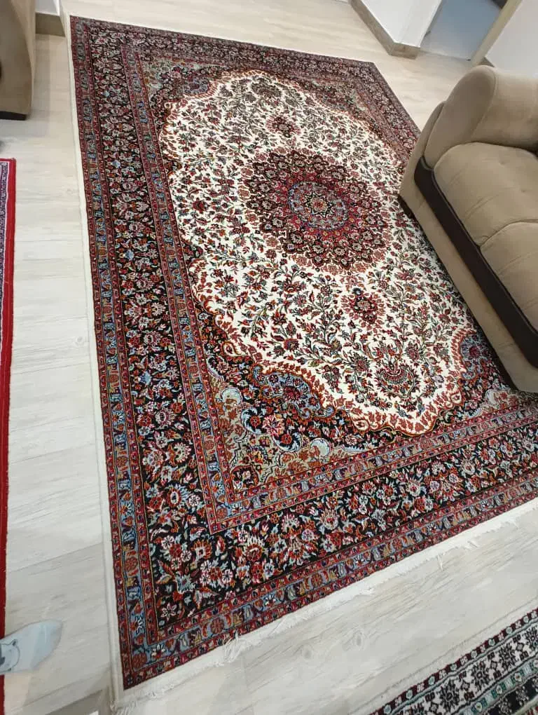 فرش ۹ متری|فرش|رشت, عینک|دیوار