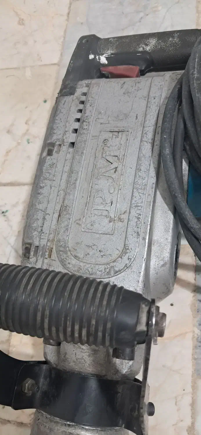 هیلتی M.P.|ماشینآلات صنعتی|بومهن, |دیوار