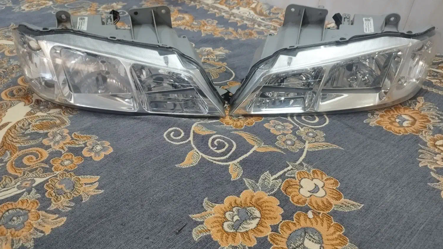 چراغ فابریک پارس|قطعات یدکی و لوازم جانبی|گلستان (تهران), |دیوار