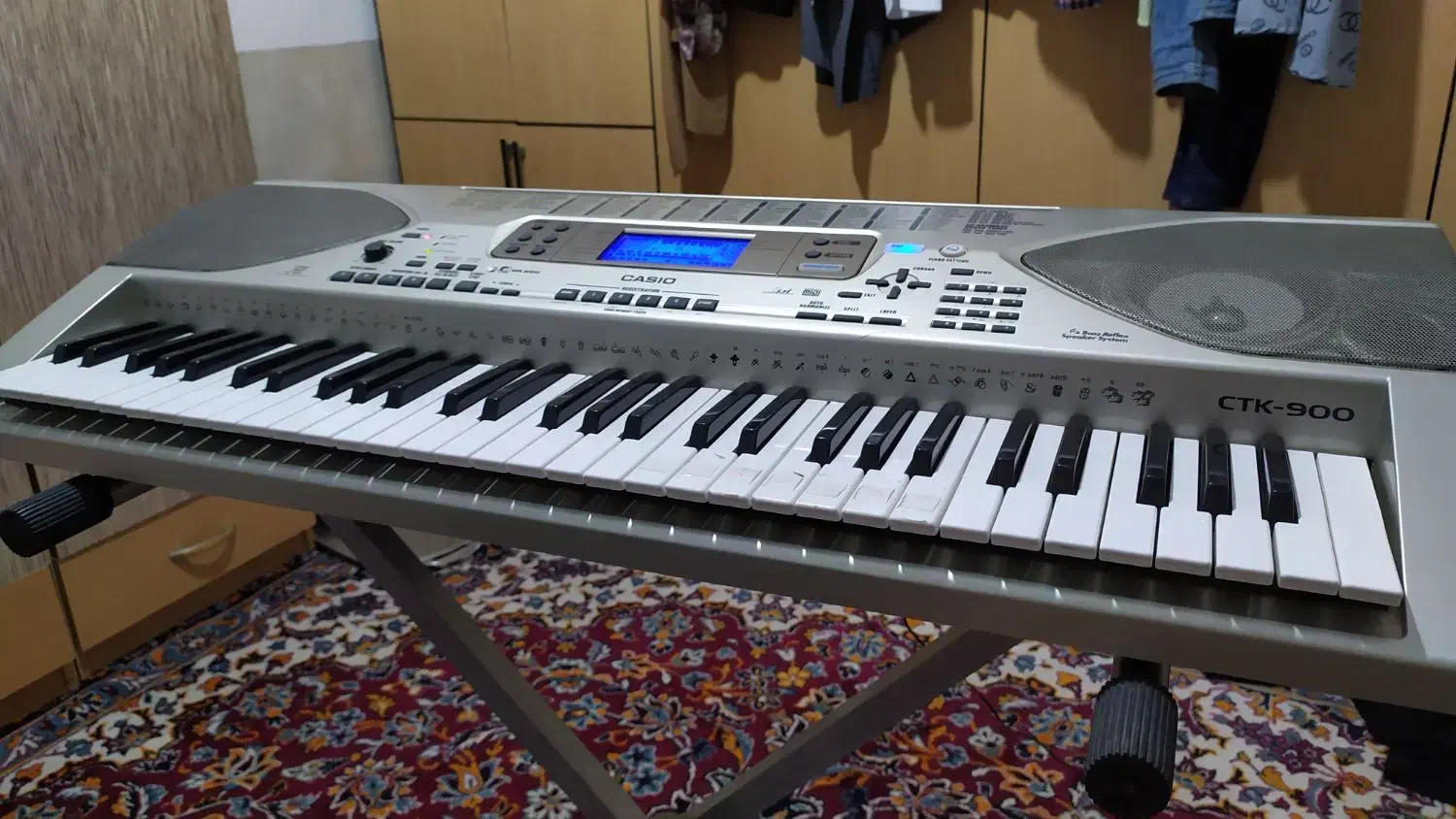 کیبورد آموزشی کاسیو ( قابلیت اتصال به کابل میدی)|پیانو، کیبورد، آکاردئون|بردسکن, |دیوار