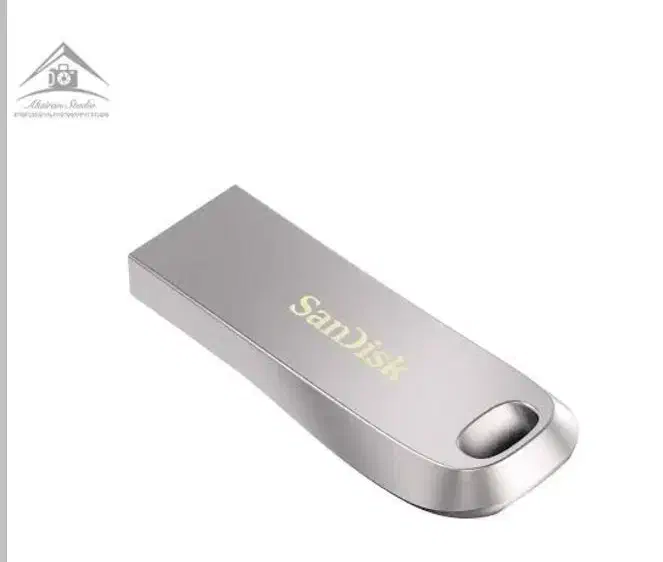 فلش گم شده در بازار|اشیا|فردوس (خراسان), |دیوار