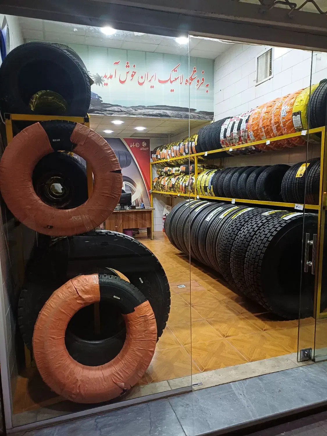 پخش رینگ و لاستیک سبک سنگین نقد و اقساط (چک)|قطعات یدکی و لوازم جانبی|نظرآباد, نظرآباد|دیوار