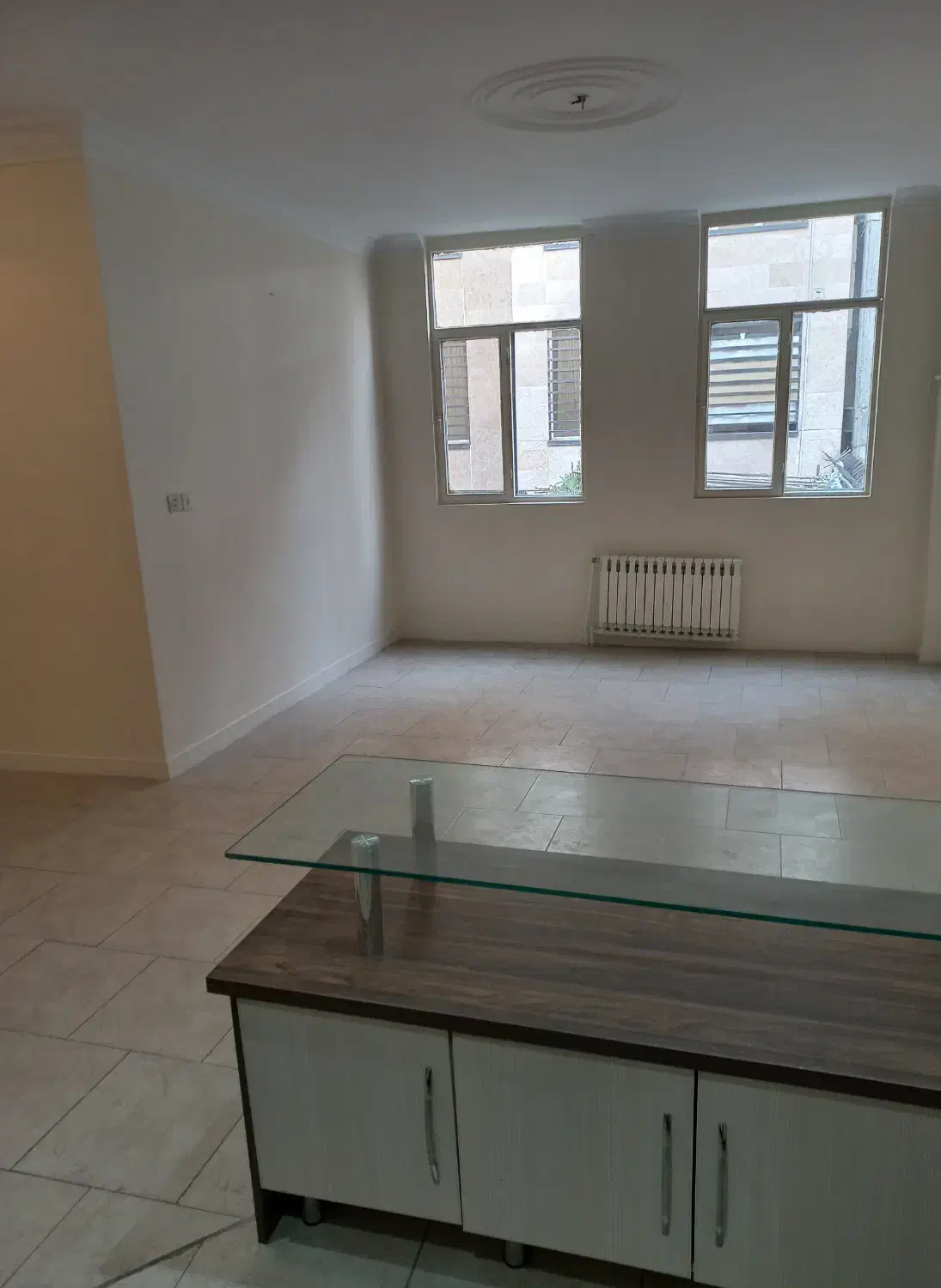 آپارتمان ۸۵ متر دو خواب نزدیک آیت‌الله کاشانی