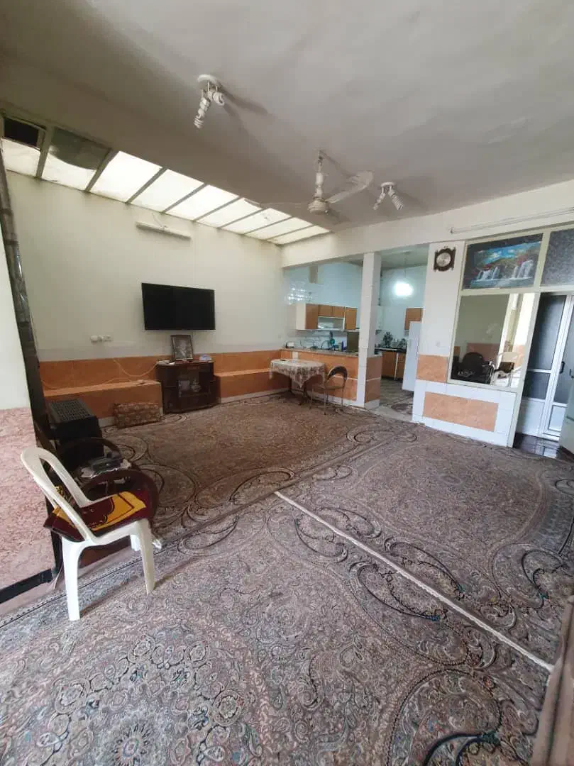 2 طبقه آهن آجر قابل سکونت|فروش خانه و ویلا|نجفآباد, رجایی شمالی|دیوار