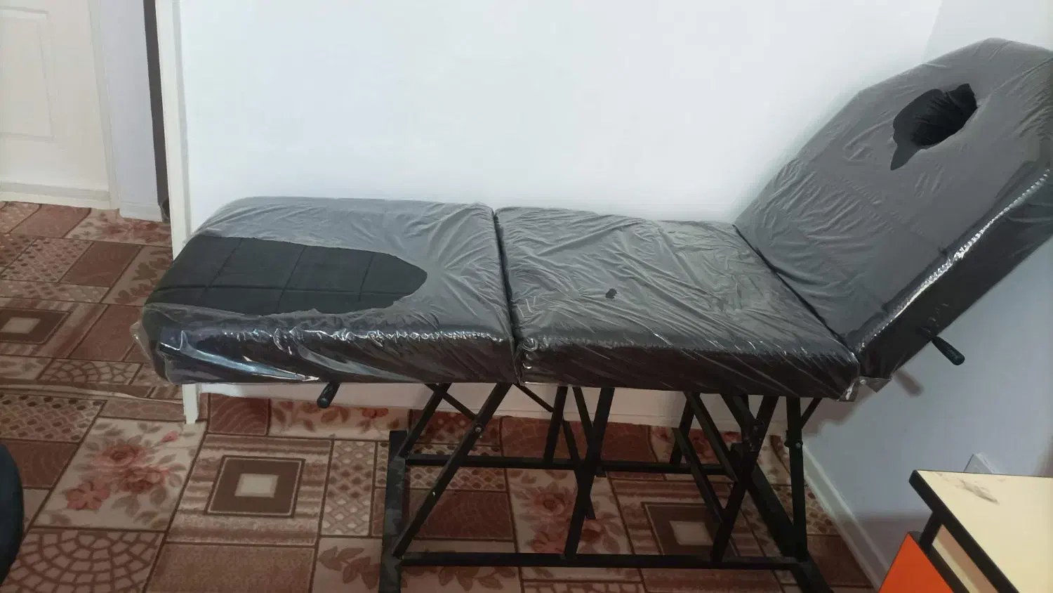 تخت و صندلی فشیال|آرایشگاه و سالن‌های زیبایی|شهریار, شهرک شاهد|دیوار