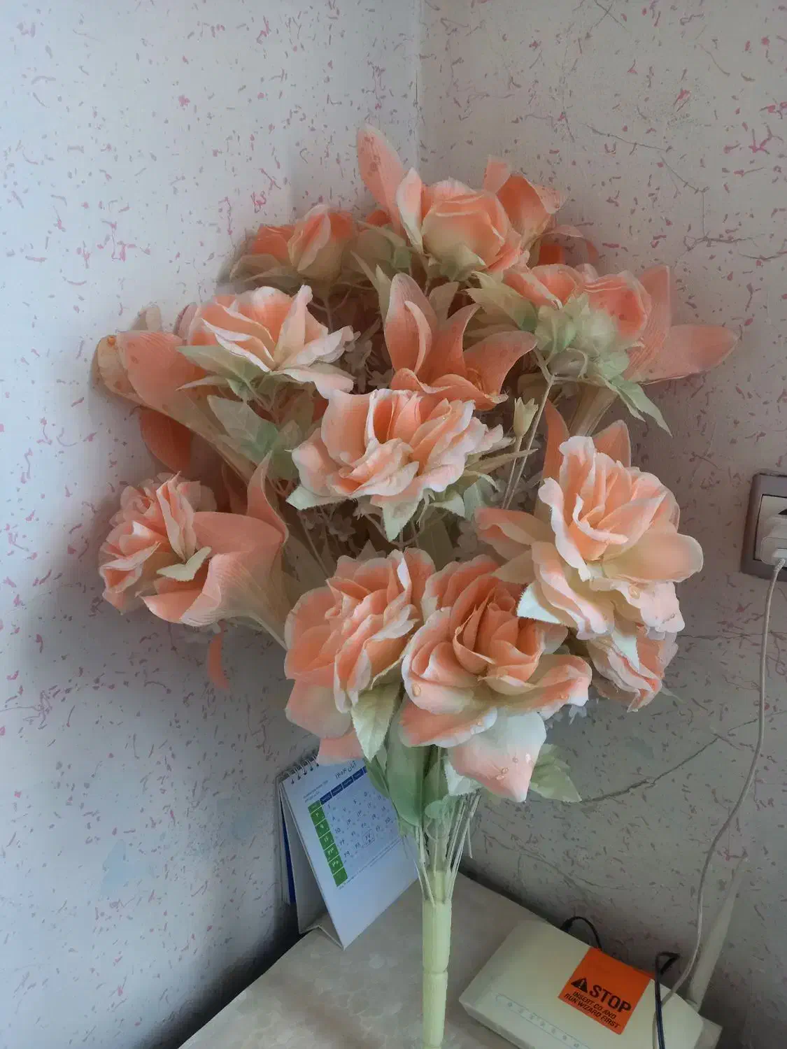 گل مصنوعی جنس خارجی|گل مصنوعی|بروجرد, |دیوار