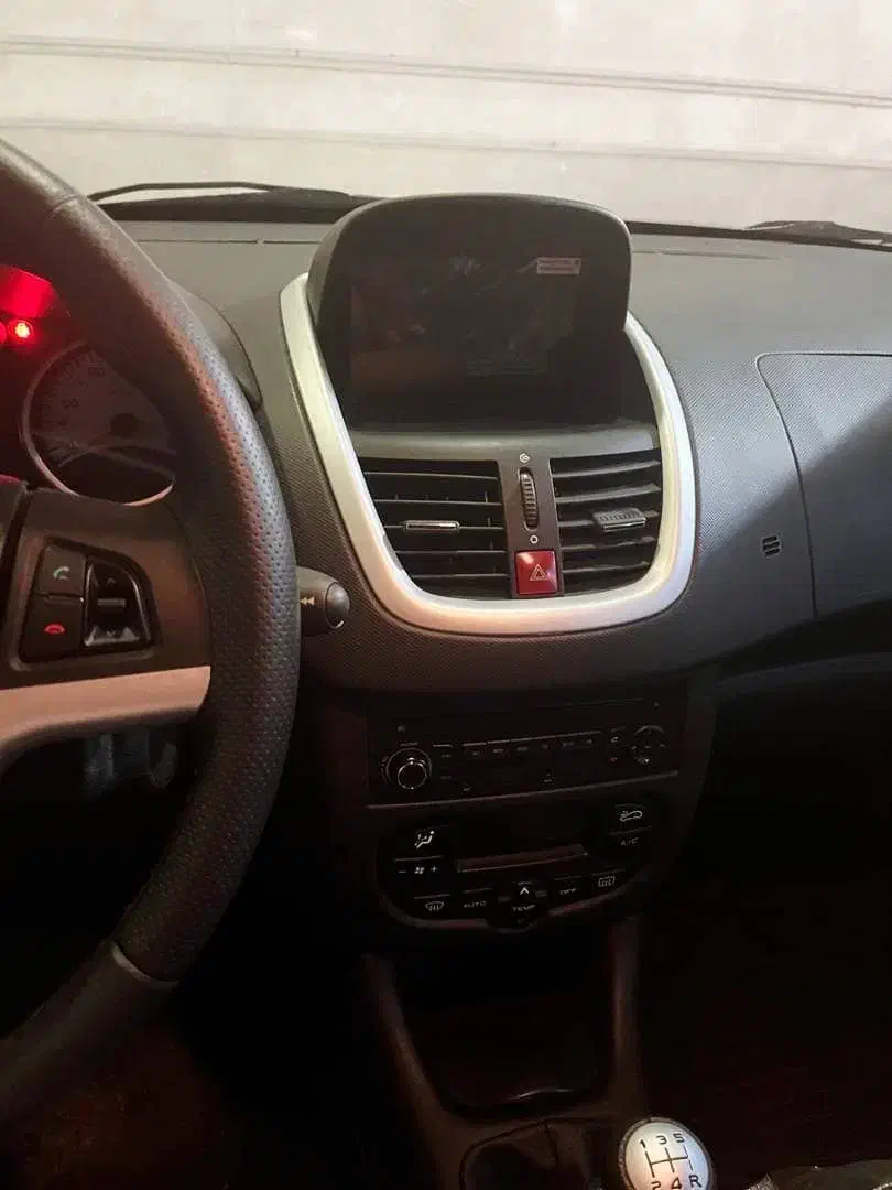 207 پانا ارتقایافته|خودرو سواری و وانت|دزفول, |دیوار