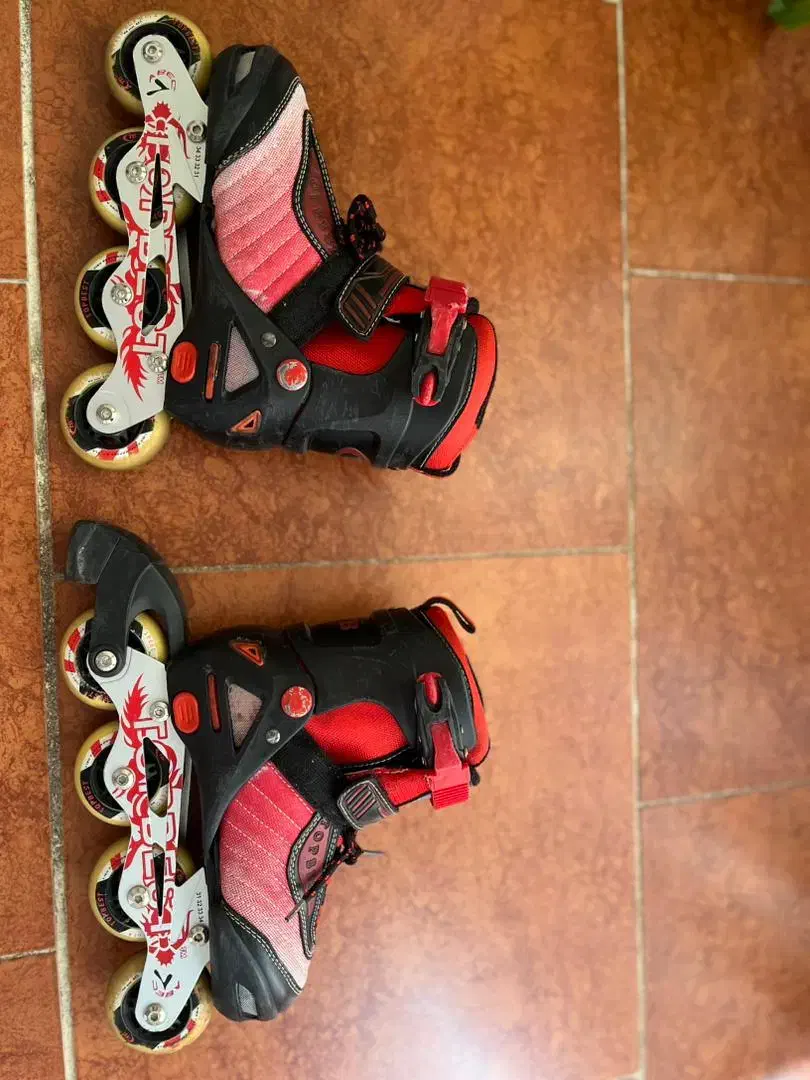 اسگیت در حد خیلی کم استفاده شده|دوچرخه، اسکیت، اسکوتر|کرج, گوهردشت|دیوار