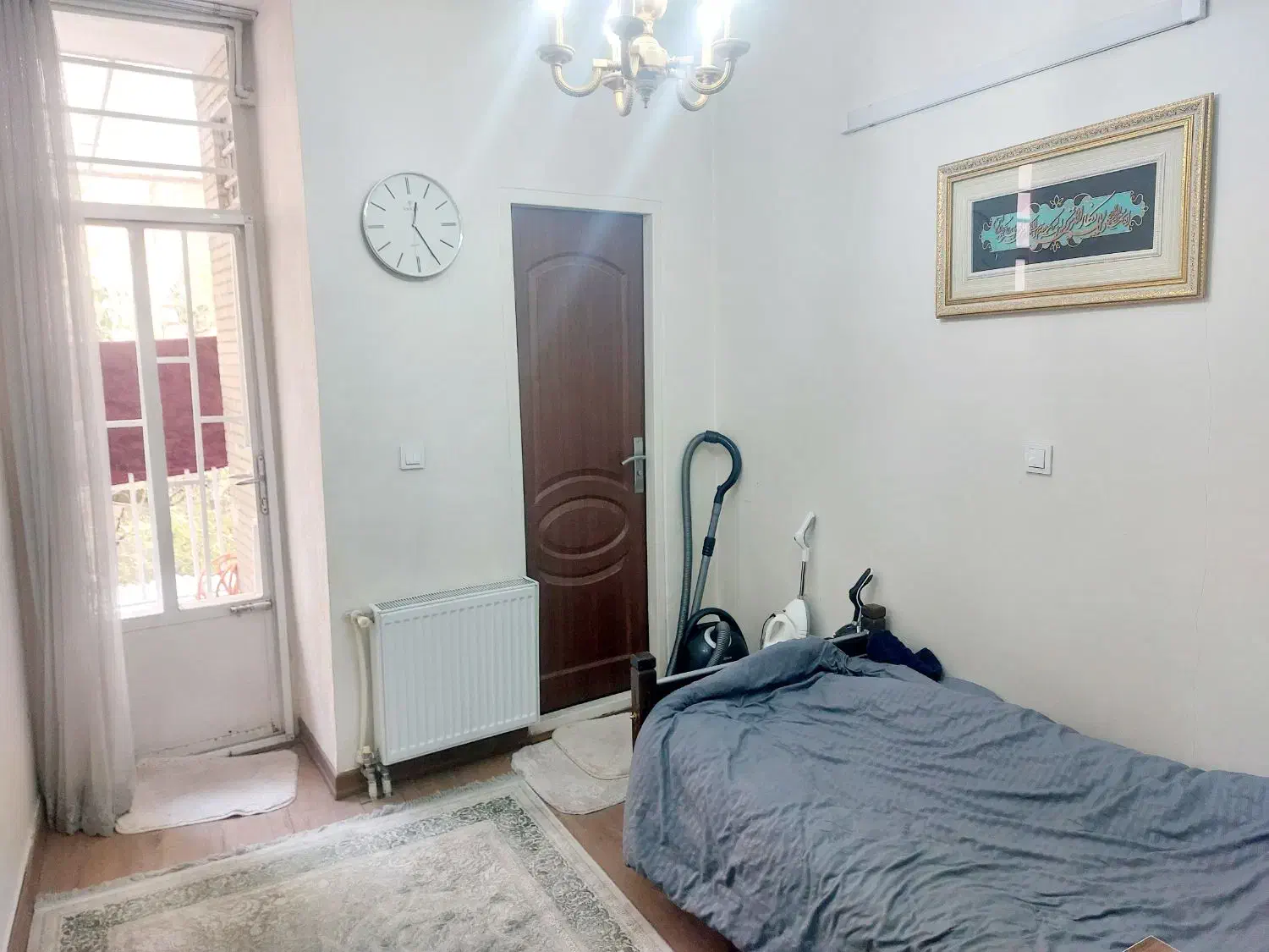 90متر واحد آپارتمانی نورگیر با 13متر بالکن خ خبازی