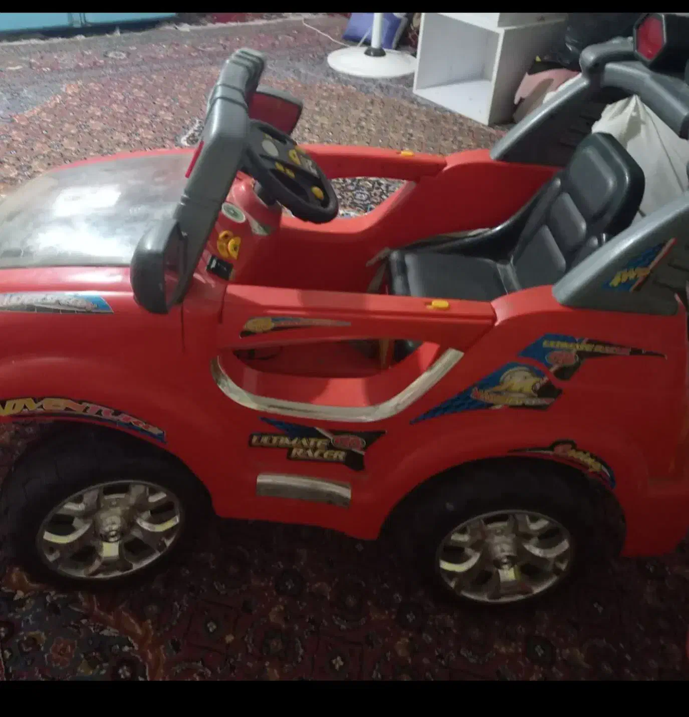 ماشین شارژی|اسباب‌بازی بچه|تربت‌حیدریه, یحیی آباد|دیوار