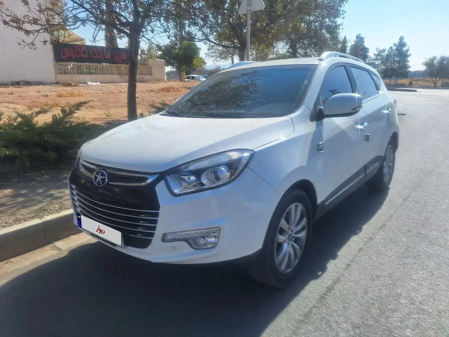 جک اس۵ مدل ۴۰۱|خودرو سواری و وانت|شیراز, شهرک صنعتی شیراز|دیوار