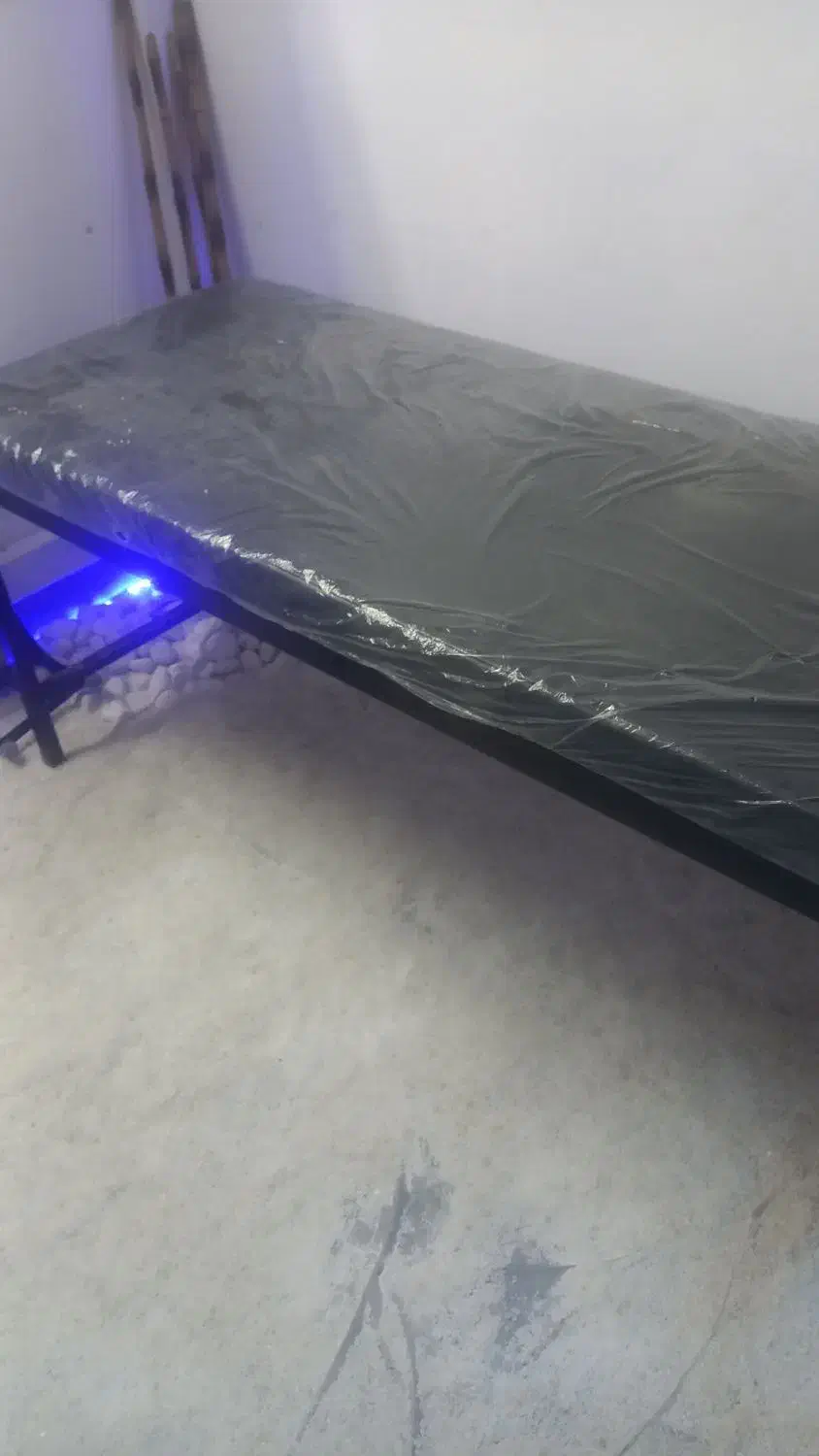 فروش یک عدد تخت ماساژ نو|آرایشگاه و سالنهای زیبایی|اصفهان, حسینآباد|دیوار