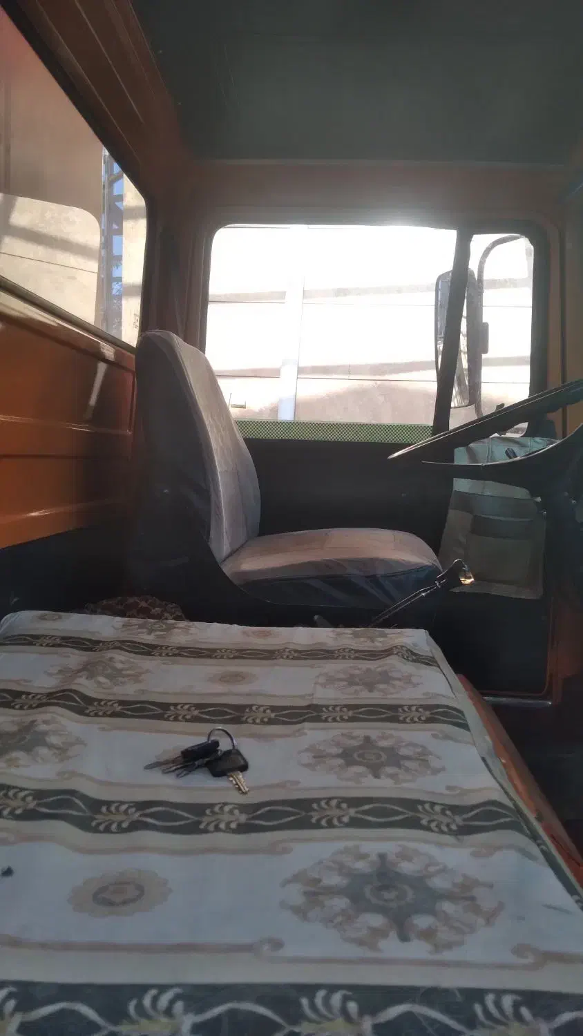 بنز خاور ۶۰۸ مدل ۷۸|خودرو سنگین|شریف‌آباد, |دیوار