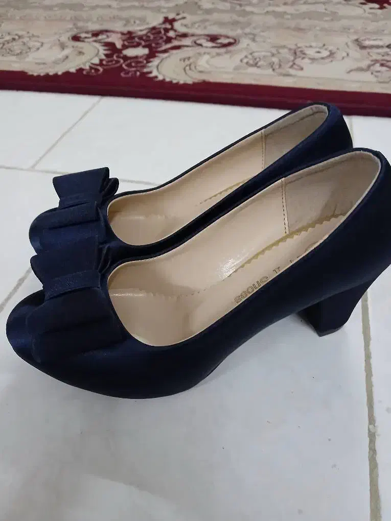 کفش مجلسی رویه ساتن|کیف، کفش، کمربند|کاشان, دروازه فین|دیوار