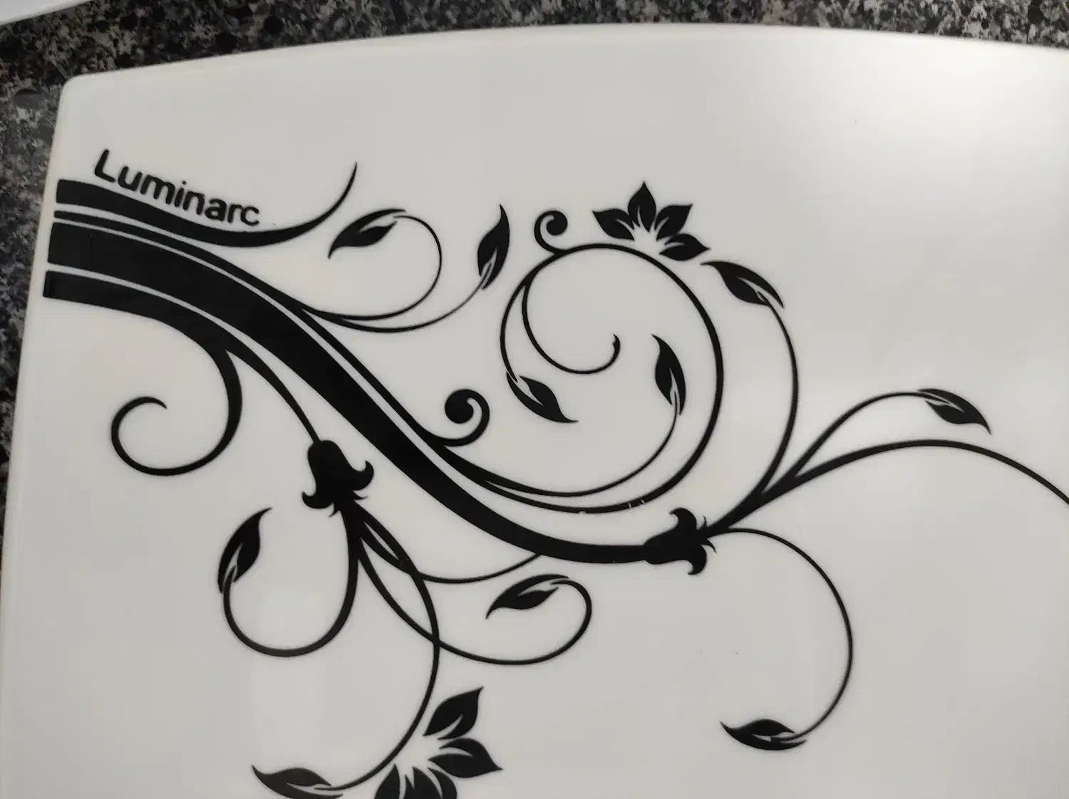 ظروف چینی|ظروف سرو و پذیرایی|همدان, |دیوار