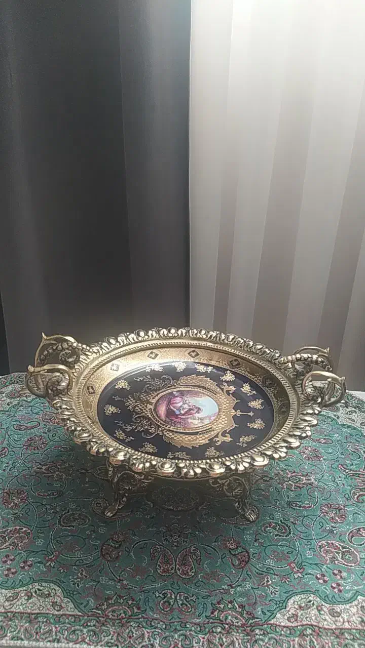 فروش ظروف پذیرایی آنتیک|صنایع دستی و سایر لوازم تزئینی|همدان, |دیوار