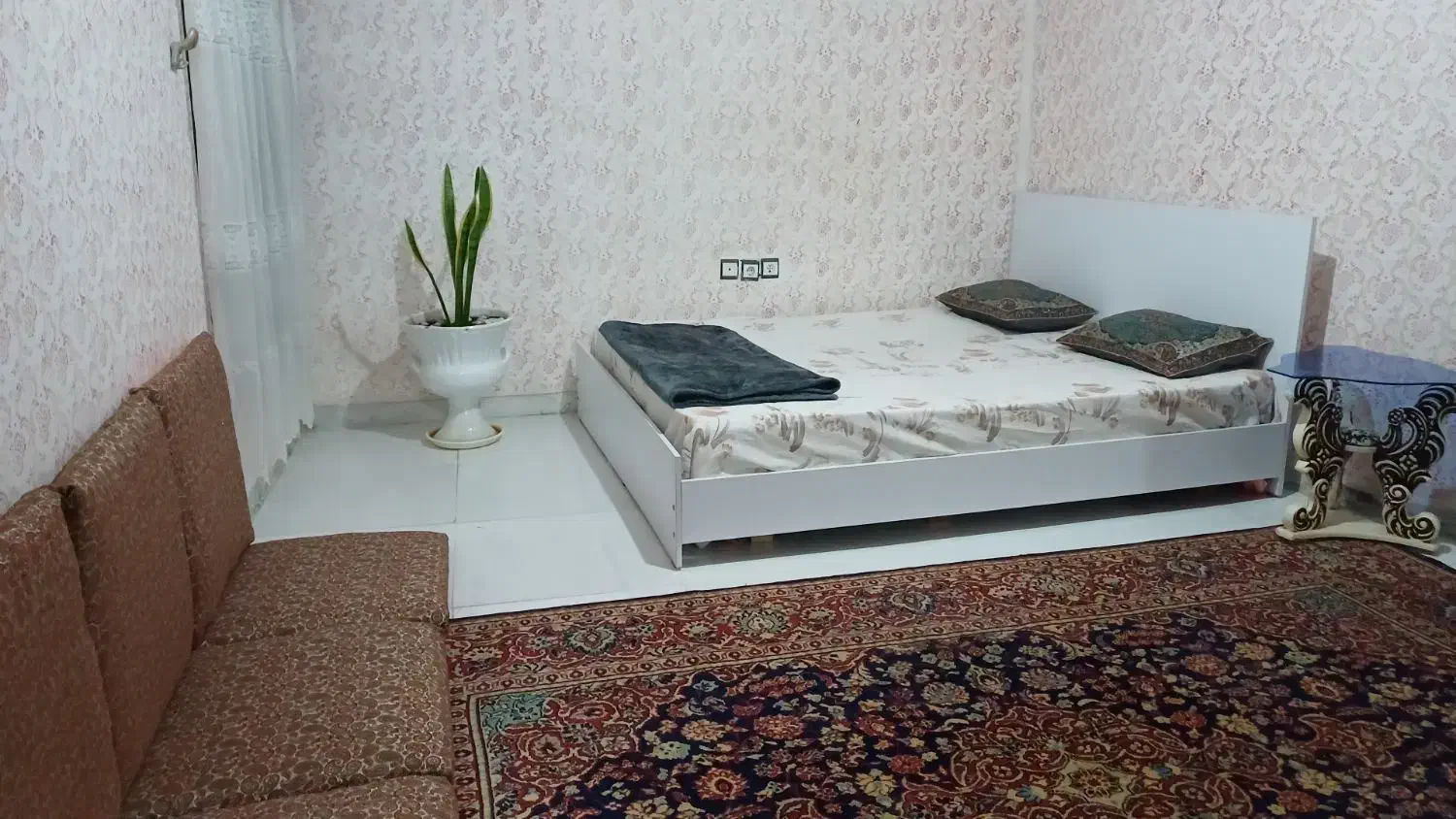 اجاره روزانه و ماهانه ویلا،سوئیت، آپارتمان پارکینگ|اجارهٔ کوتاه‌مدت ویلا و باغ|رشت, بوسار|دیوار