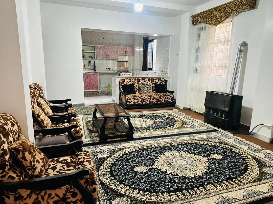 اجاره روزانه/ آپارتمان ۹۰ متری|اجارهٔ کوتاهمدت آپارتمان و سوئیت|ساری, |دیوار