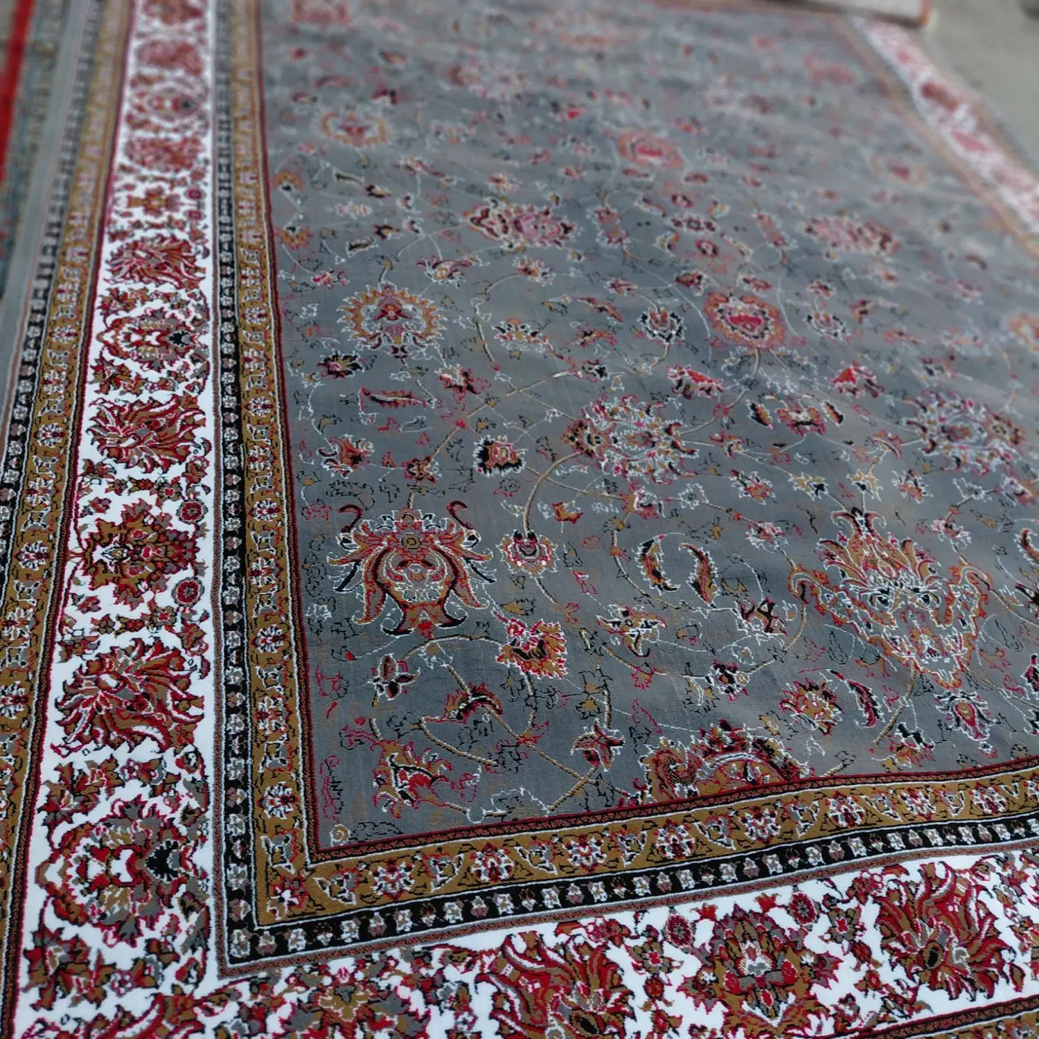 فرش|فرش|نیشابور, بنیاد شهید|دیوار