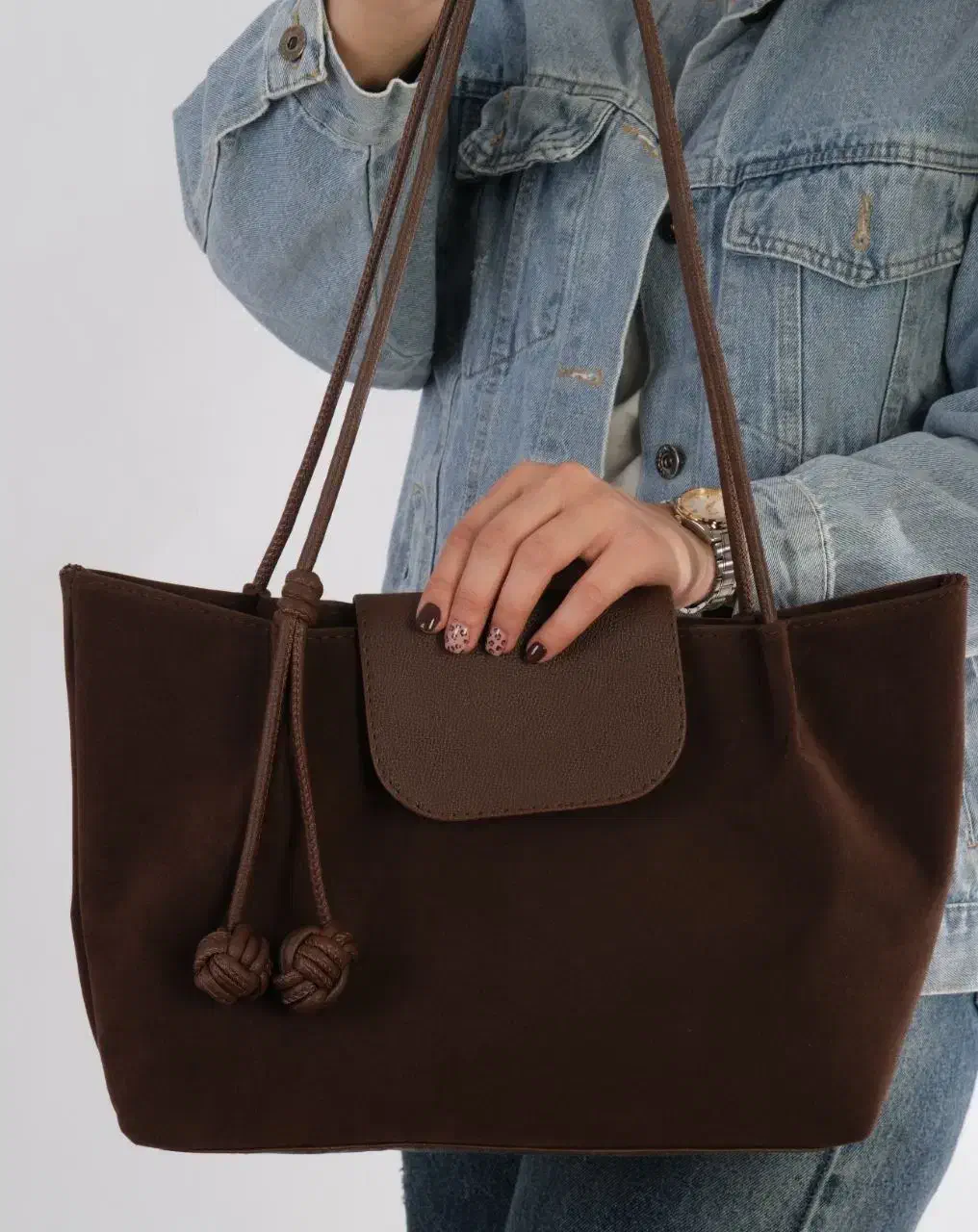 کیف دوشی|کیف، کفش، کمربند|مشهد, هفت تیر (حافظ)|دیوار