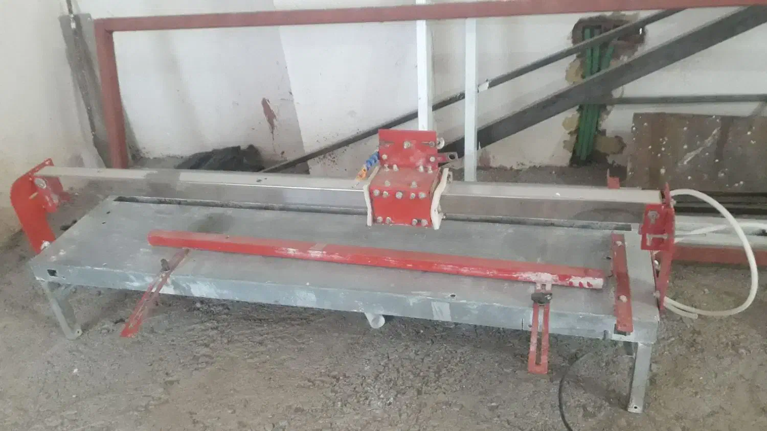 دستگاه سنگ بری|ابزارآلات|قیدار, |دیوار