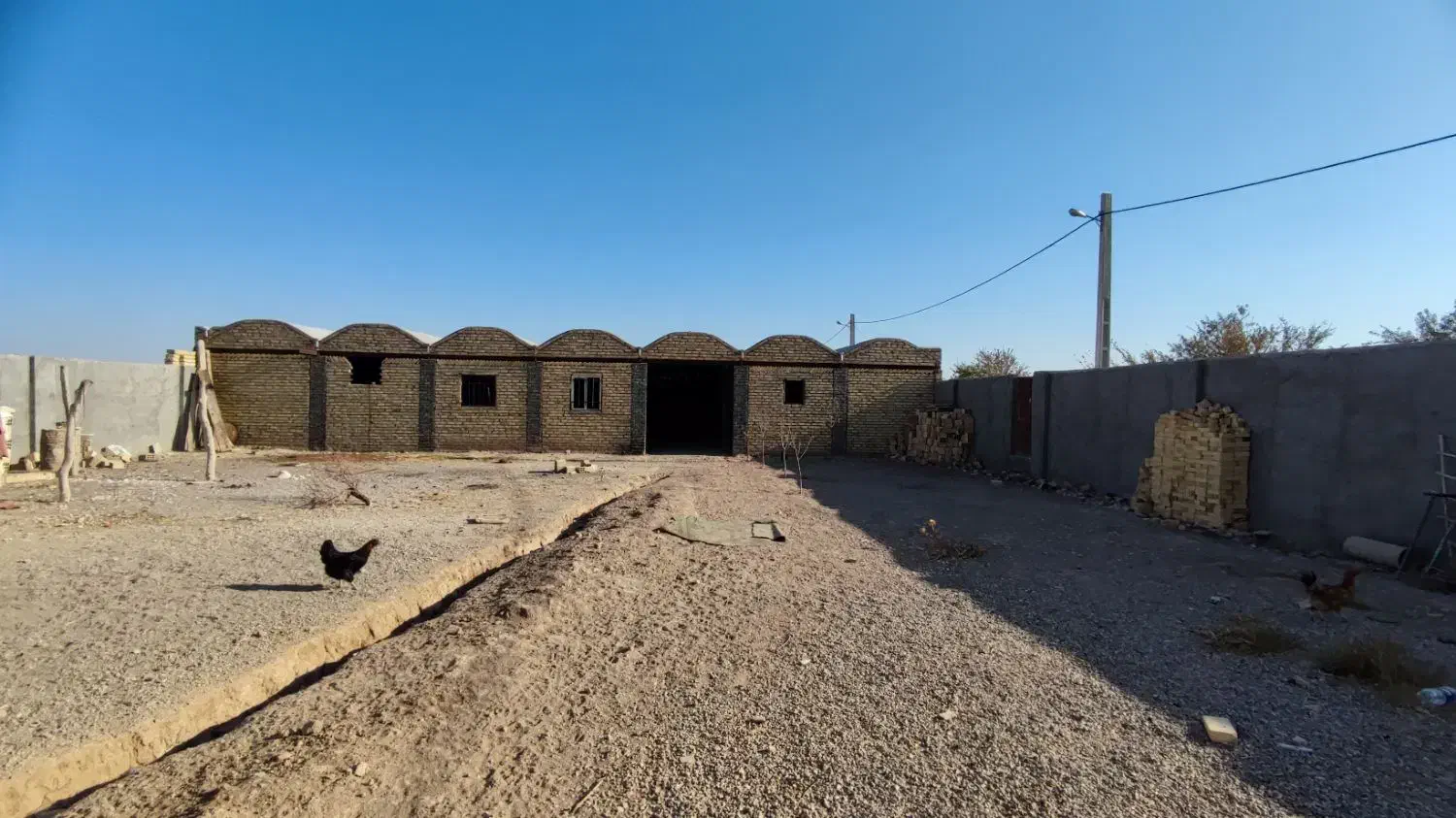 سوله ۳۰۰ متری اجاره یا مشارکت|اجارهٔ دفتر صنعتی، کشاورزی، تجاری|دشتابی, |دیوار