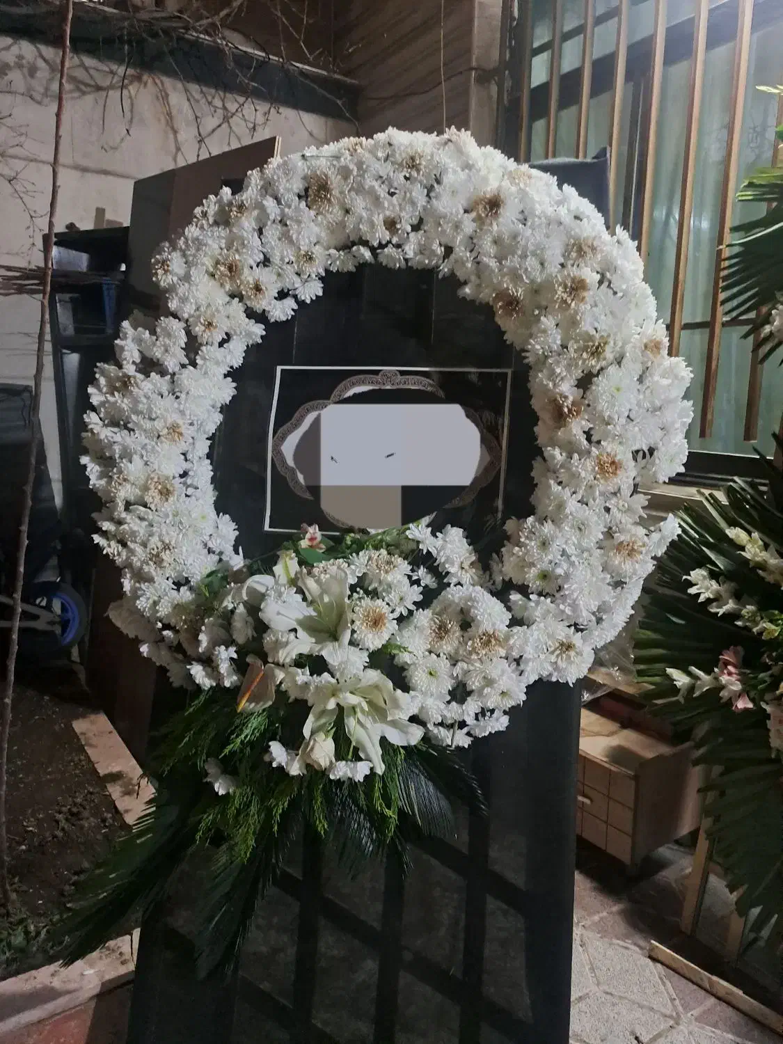 استند گل|گل و گیاه طبیعی|مشهد, سرافرازان|دیوار