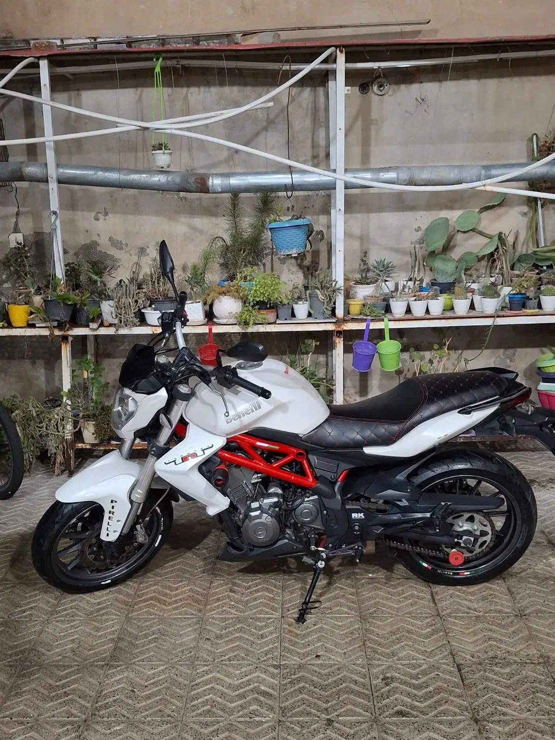 بنلی ۳۰۰ دو سیلندر|موتورسیکلت|شهریار, بکه|دیوار