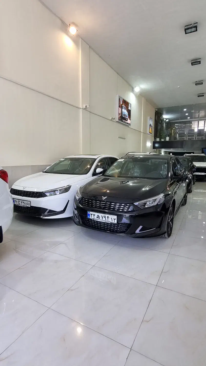 رسپکت ۲ دو سفید و مشکی ۱۴۰۴ صفر ریسپکت|خودرو سواری و وانت|اصفهان, لیمجیر|دیوار