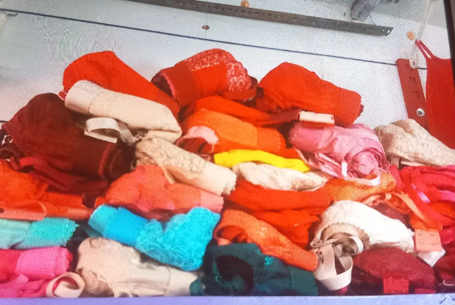 فروش سوتین|لباس|سرپل ذهاب, |دیوار