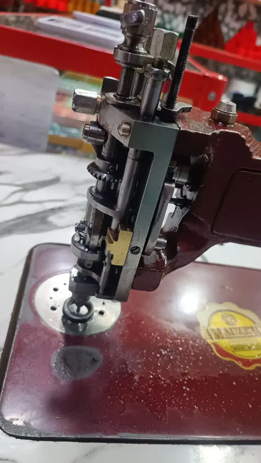 چرخ زه دوزی (کشوک)|چرخ خیاطی و ریسندگی|سراوان, |دیوار