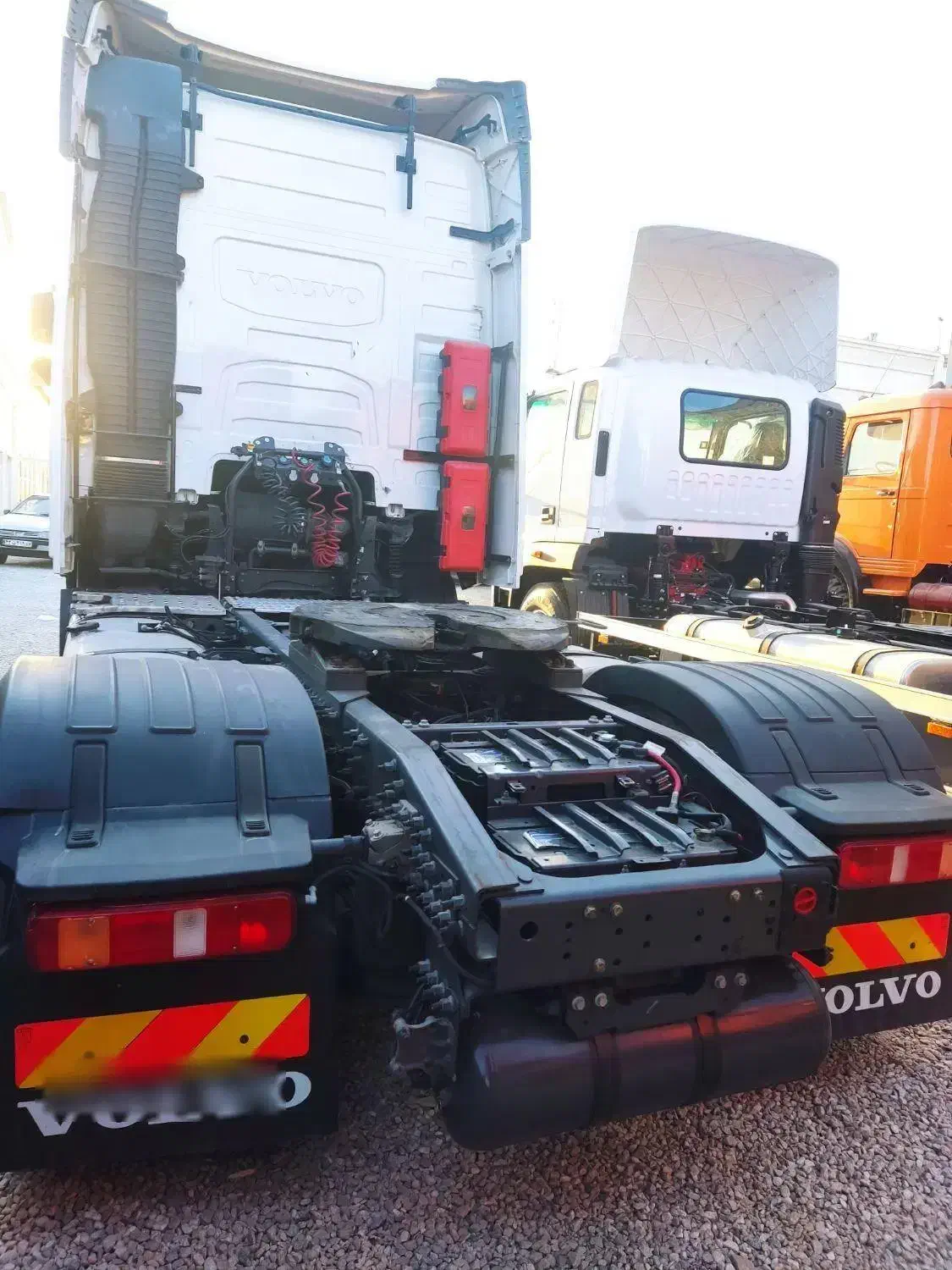 کامیون کشنده اف اچ 460 وارداتی|خودرو سنگین|شیراز, پودنک|دیوار