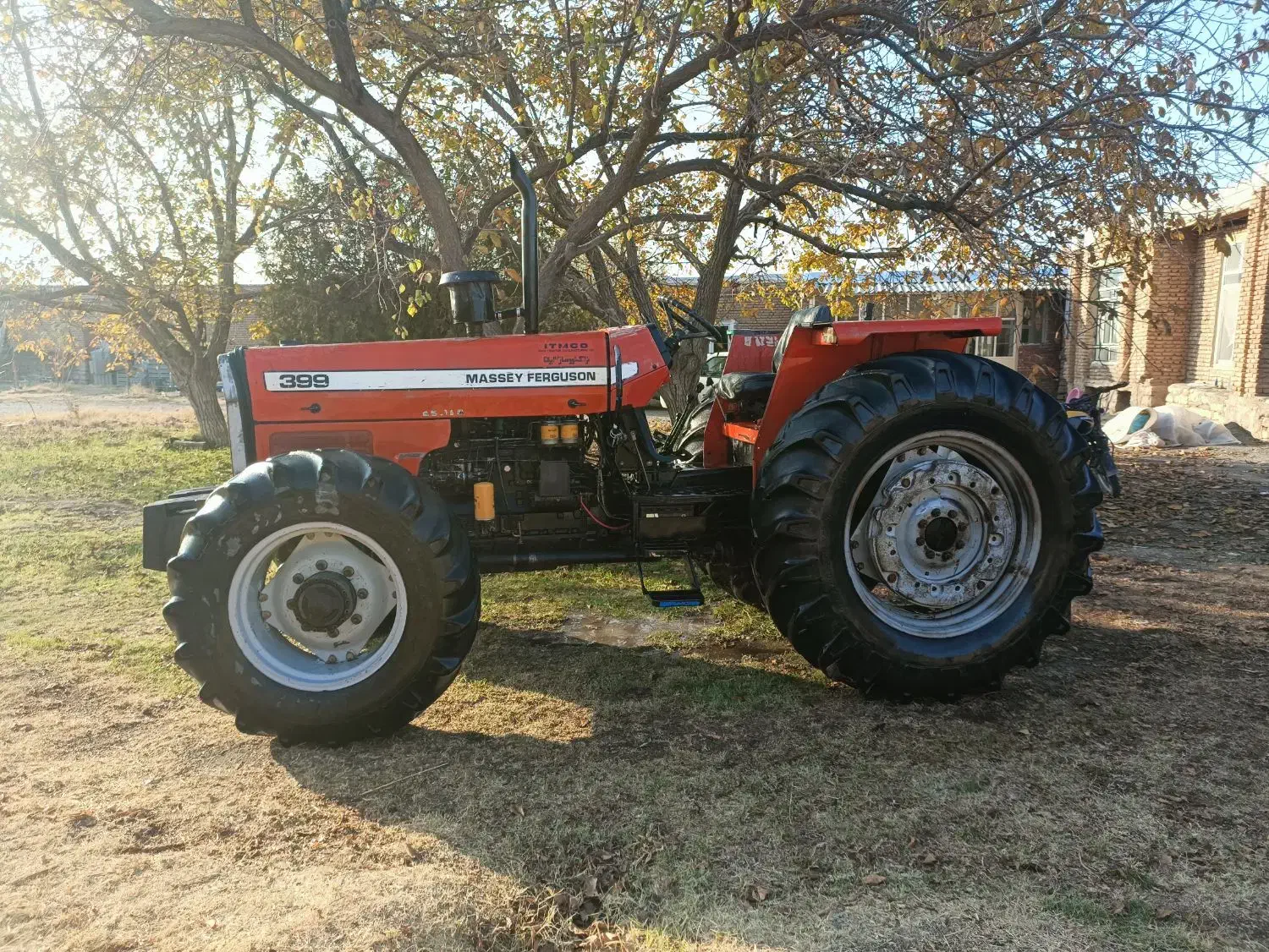 تراکتور 399جفت کارخانه مدل85دفر ایتالیا اصل|خودرو سنگین|نقده, |دیوار