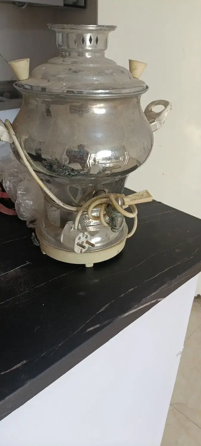 یه جفت لوستر بسیار سنگین تو پر برنجی درحد نو|لوستر و چراغ آویز|تهران, جنت‌آباد مرکزی|دیوار