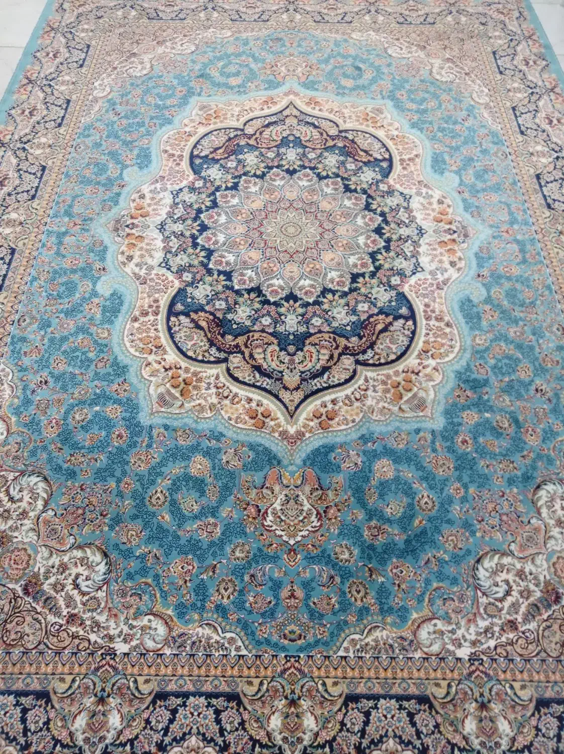 فرش ۹متری و ۴متری|فرش|رشت, یخسازی|دیوار