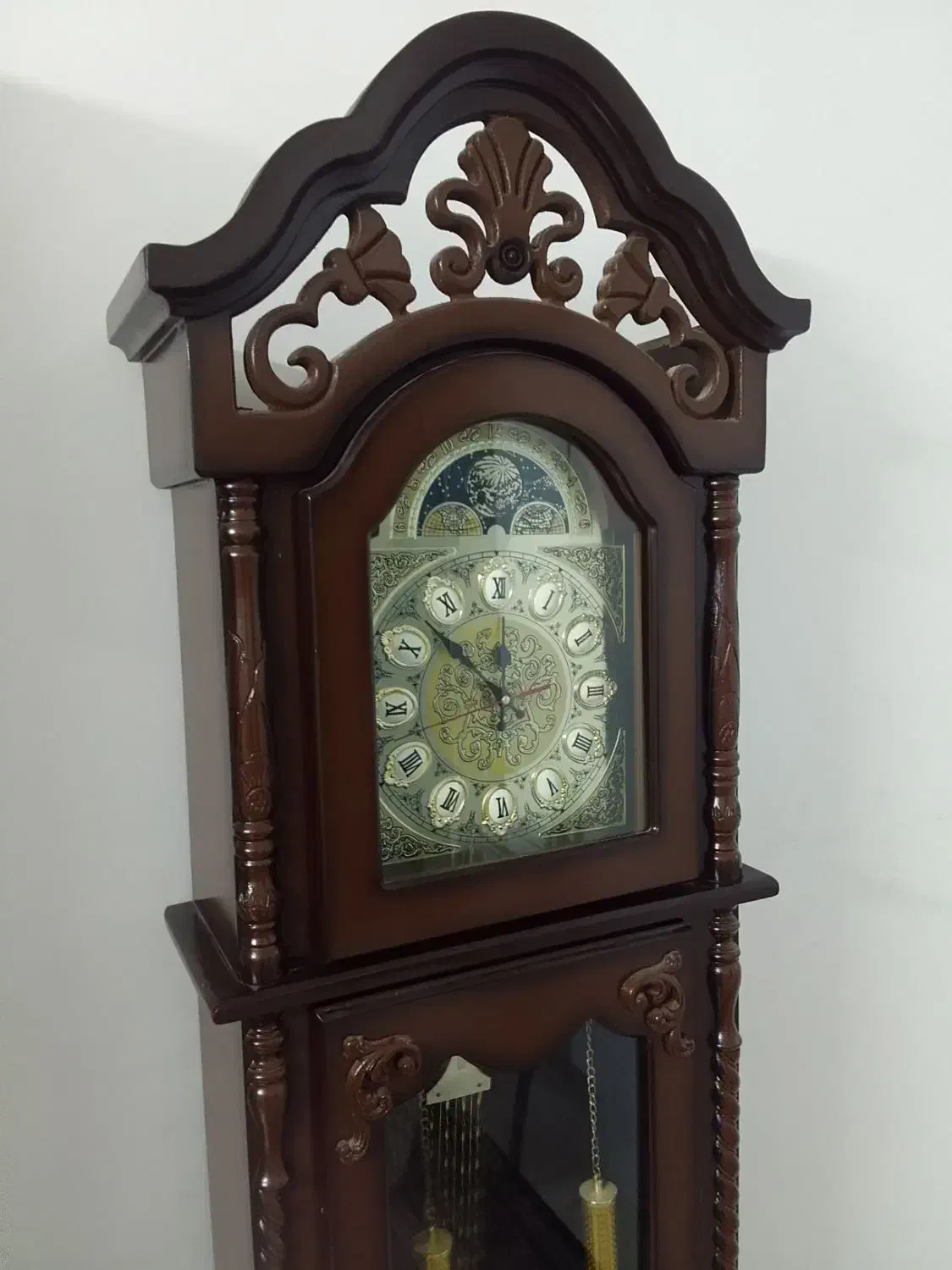 ساعت ایستاده|ساعت دیواری و تزئینی|شاهینشهر, نسیم ۵|دیوار