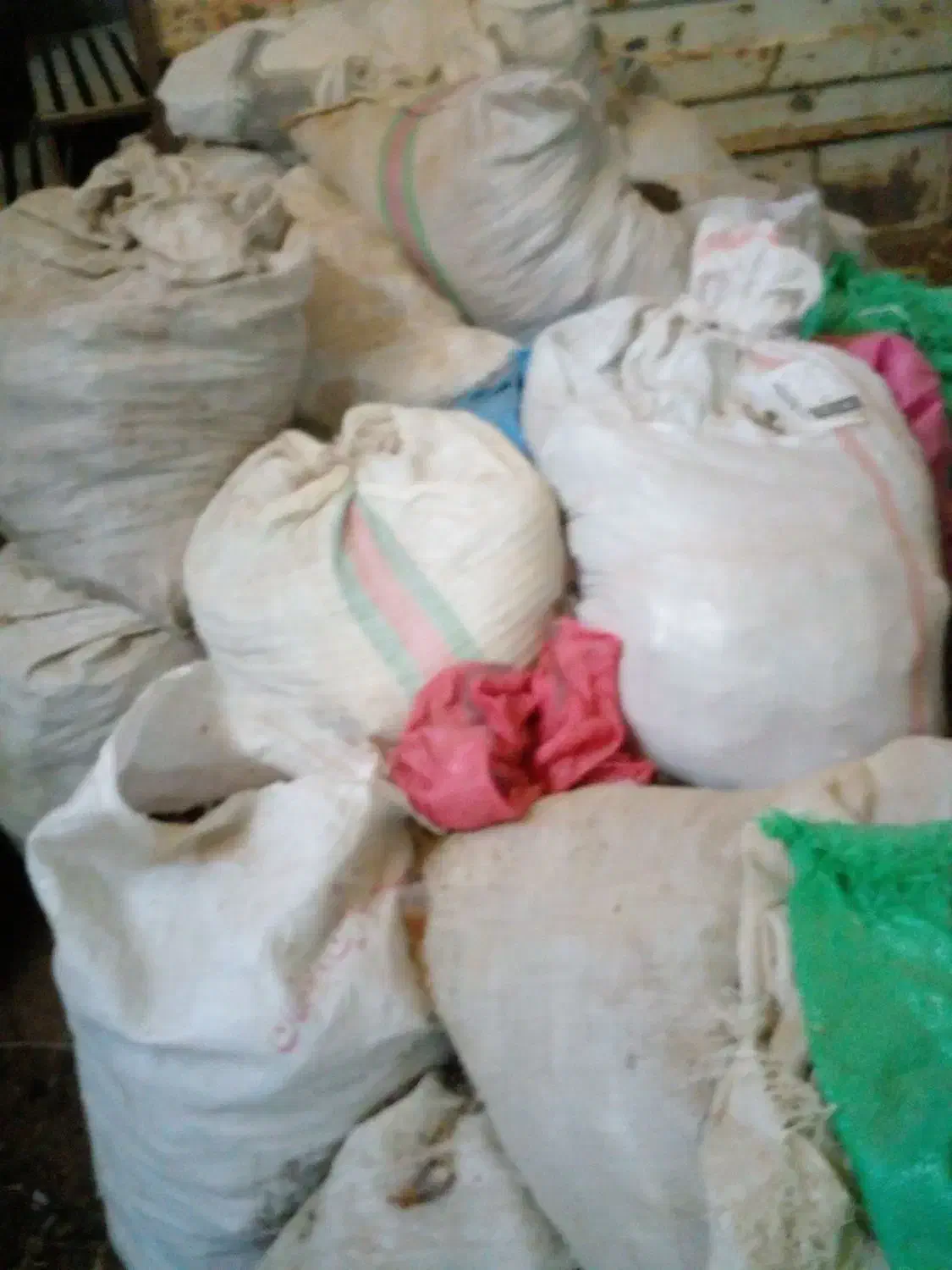 کود گوسفندی|لوازم جانبی حیوانات|اصفهان, اندوان|دیوار