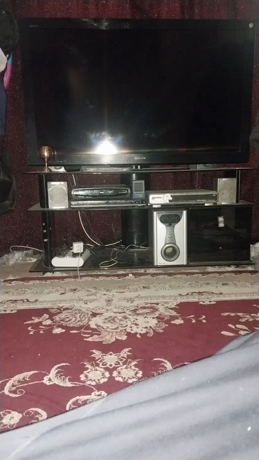 تلویزیون میز تلویزیون|تلویزیون و پروژکتور|اصفهان, دهنو|دیوار