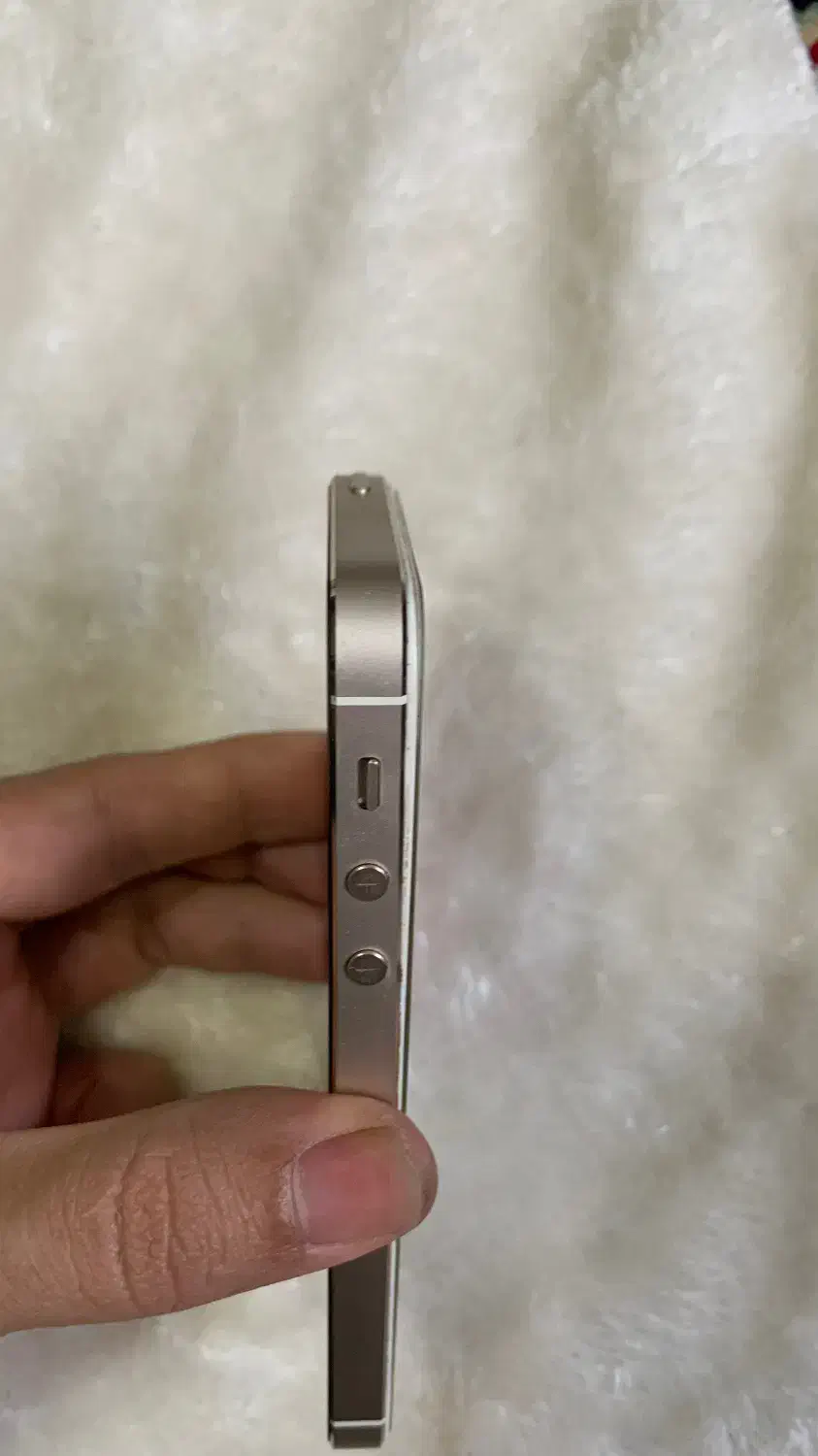 آیفون 5s|موبایل|کرمانشاه, |دیوار